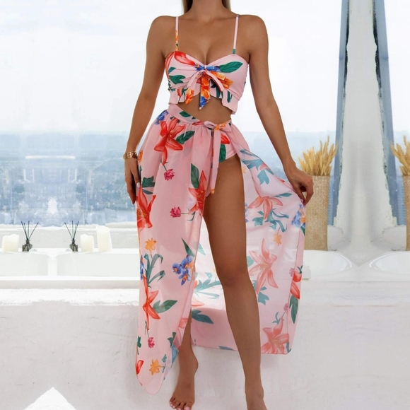 New 3 piece Bikini Sze 8 Pink floral beach skirt ruffle swimsuit cover up knot - Picture 5 of 7